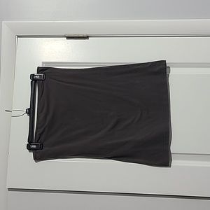 Woman's large strapless tube top in gray